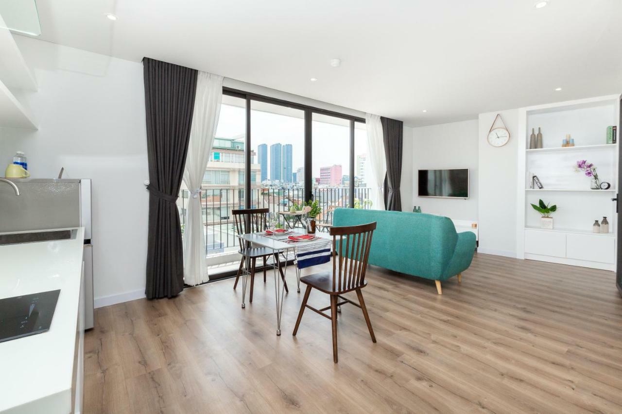 Cozrum Homes - Premier Residence Ho Chi Minh-staden Exteriör bild